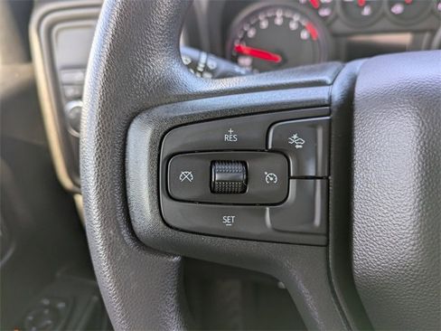 Used 2024 Chevrolet Silverado 1500 Custom image 27