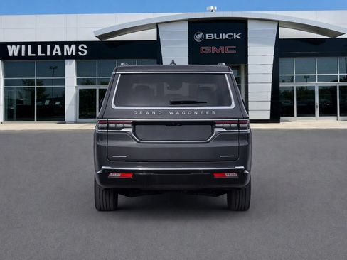 Used 2022 Jeep Grand Wagoneer Series II w/ Premium Group II AWD/4WD image 7