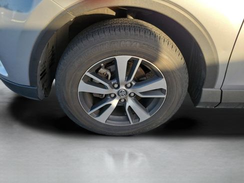 Used 2018 Toyota RAV4 XLE w/ Plus Extra Value Package image 30