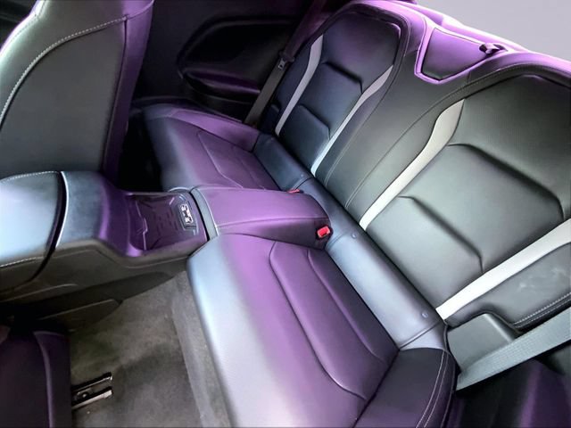 Used 2018 Chevrolet Camaro SS RWD image 31