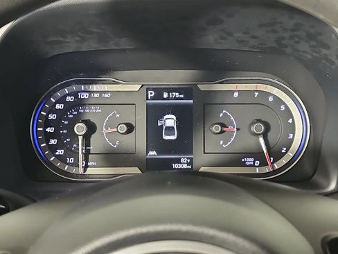 Used 2024 Hyundai Santa Cruz SEL FWD image 17