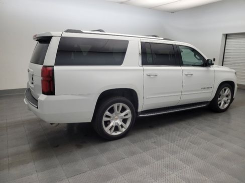 Used 2017 Chevrolet Suburban Premier image 10