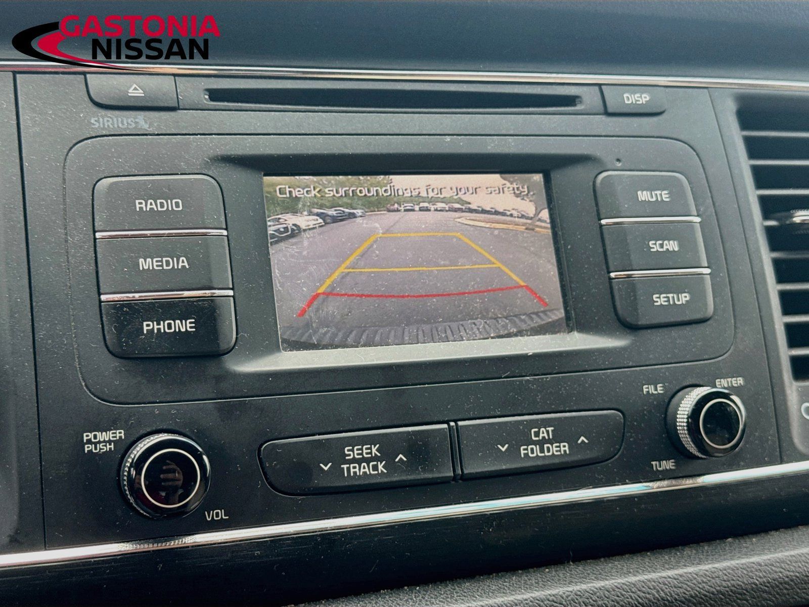 Used 2017 Kia Sedona LX FWD image 17