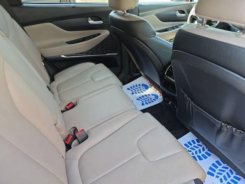 Used 2019 Hyundai Santa Fe FWD image 18