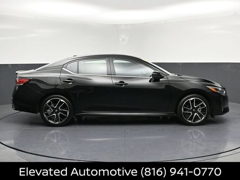 Certified 2025 Nissan Sentra SR w/ SR Premium Package FWD image 29