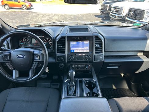 Used 2018 Ford F150 XLT w/ Equipment Group 302A Luxury image 6