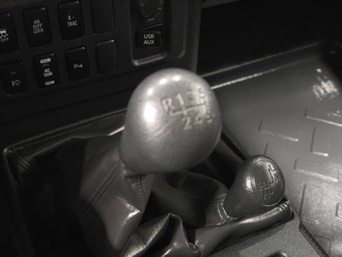 Used 2014 Toyota FJ Cruiser 4WD w/ Upgrade Package image 40