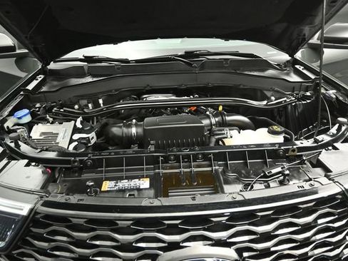 Used 2023 Ford Explorer ST w/ Equipment Group 401A image 30