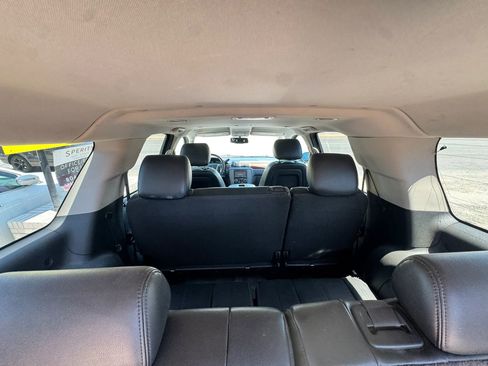 Used 2013 GMC Yukon XL SLT AWD/4WD image 16