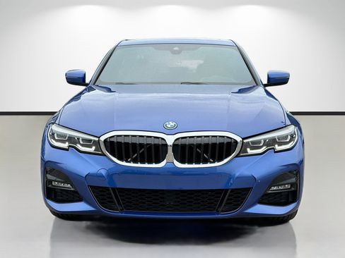 Used 2022 BMW 330e w/ M Sport Package RWD image 8