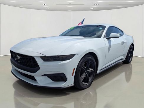 Certified 2026 Ford Mustang Coupe RWD image 2