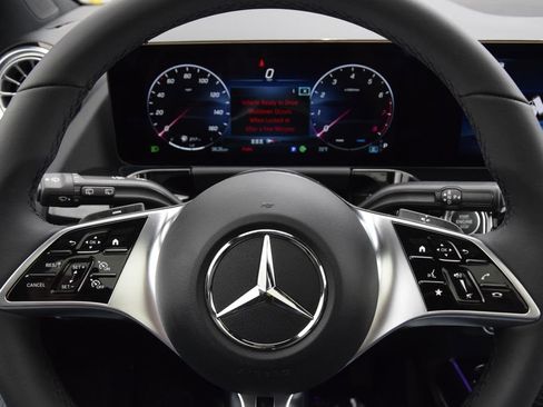 Used 2026 Mercedes-Benz GLA 250 image 22