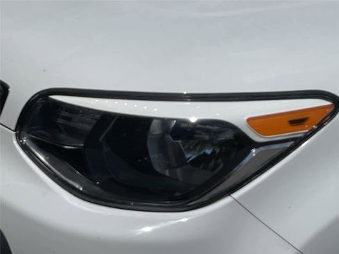 Used 2016 Kia Soul FWD image 9