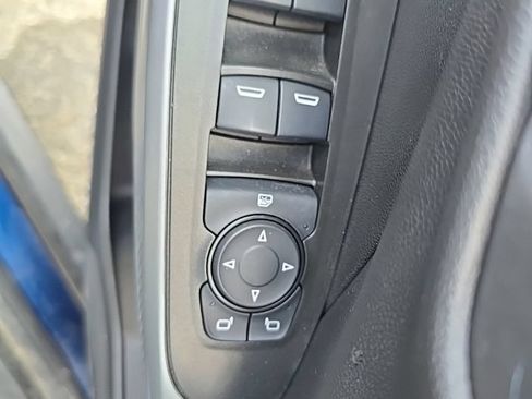 Certified 2024 Chevrolet Trax LS w/ LS Convenience Package FWD image 12