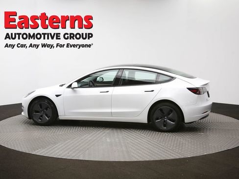 Used 2023 Tesla Model 3 Standard Range image 59