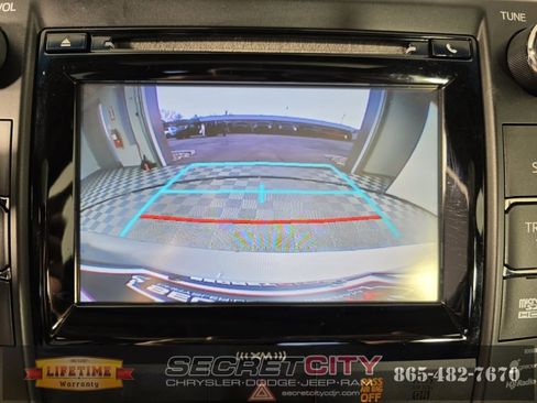 Used 2016 Toyota Camry XLE image 20