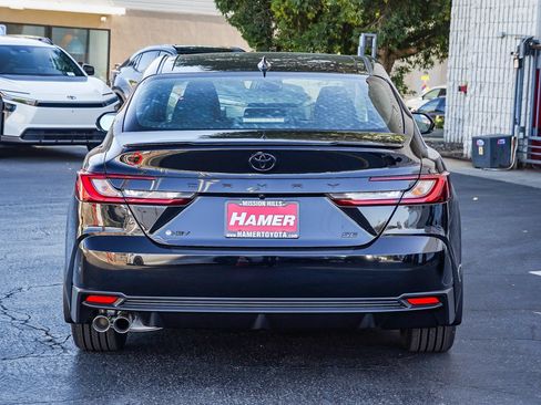 New 2026 Toyota Camry SE w/ Convenience Package FWD image 6
