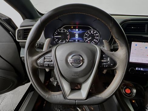 Used 2019 Nissan Maxima SR w/ Premium Package image 18