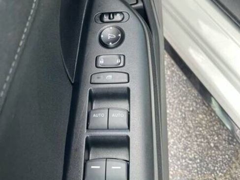 Used 2020 Honda Civic EX image 11