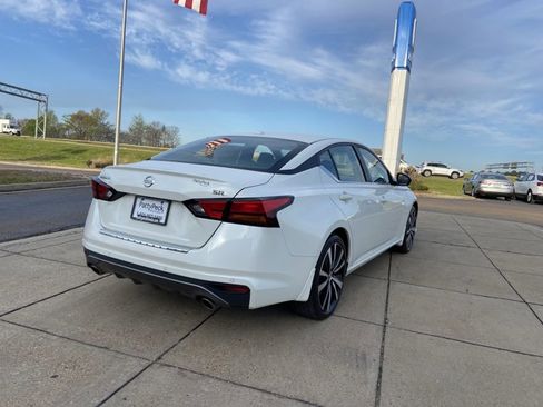 Used 2022 Nissan Altima 2.5 SR image 10