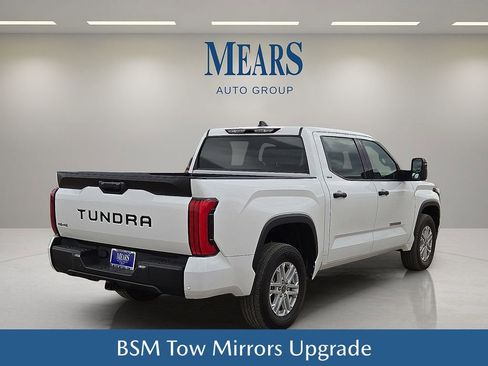 Used 2022 Toyota Tundra SR5 AWD/4WD image 6