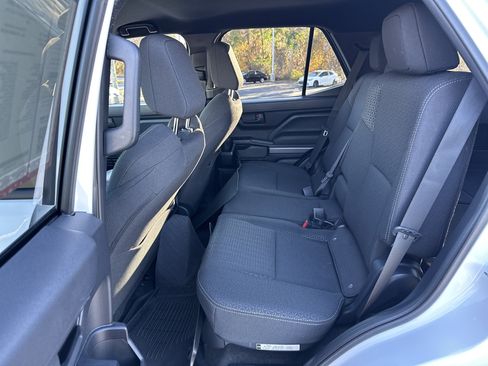 Certified 2025 Toyota 4Runner SR5 image 30