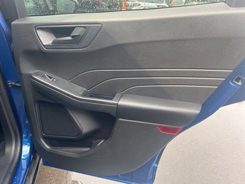 Used 2023 Ford Escape Active image 12