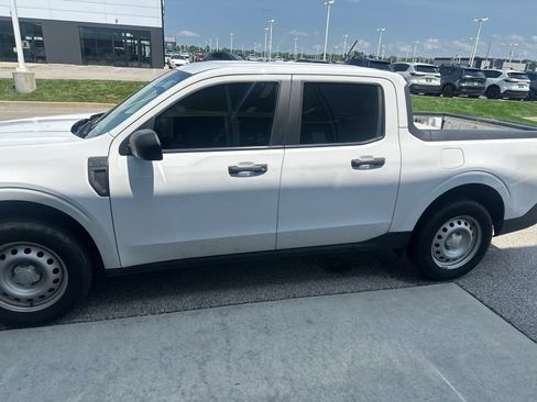 Used 2022 Ford Maverick XL w/ Equipment Group 100A Standard AWD/4WD image 1