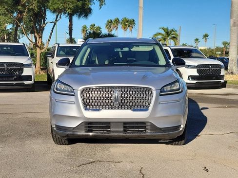 Used 2020 Lincoln Corsair FWD w/ Equipment Group 101A image 2