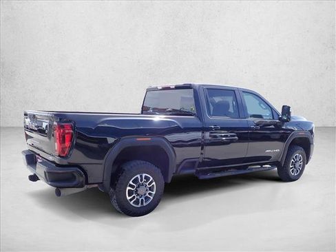 Used 2021 GMC Sierra 2500 AT4 AWD/4WD image 4