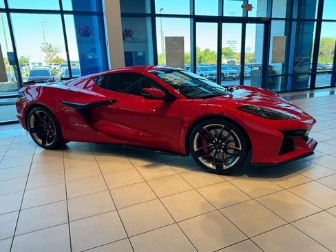 New 2026 Chevrolet Corvette Z06 w/ Chrome Exterior Badge Package image 2