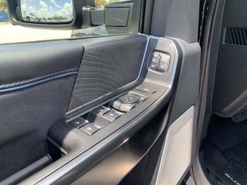 New 2025 Ford F350 Platinum w/ FX4 Off-Road Package image 20