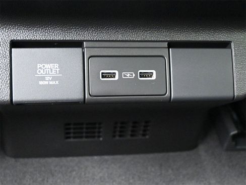 Used 2024 Acura MDX SH-AWD w/ Technology Package image 22