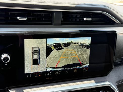 Certified 2026 GMC Sierra 1500 Denali AWD/4WD image 40
