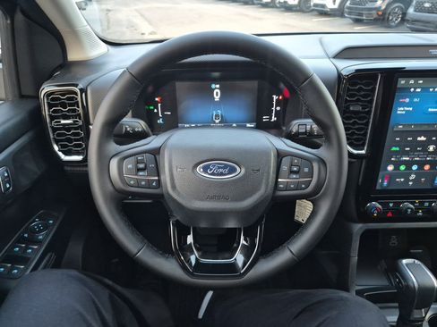 New 2025 Ford Ranger XLT image 28
