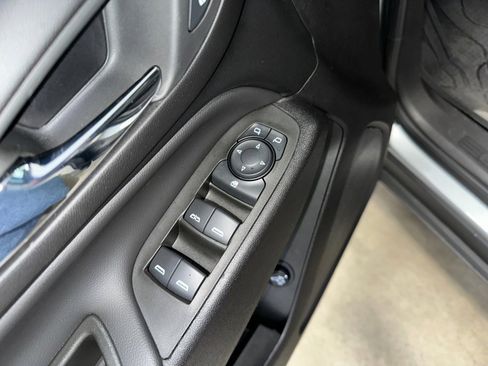 Certified 2024 Chevrolet Equinox LT w/ LPO, Floor Liner Package image 5