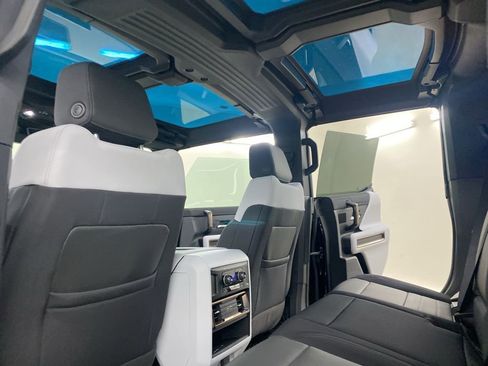 New 2025 GMC Hummer EV 3X w/ Battery Pack, 24 Module Pack image 27
