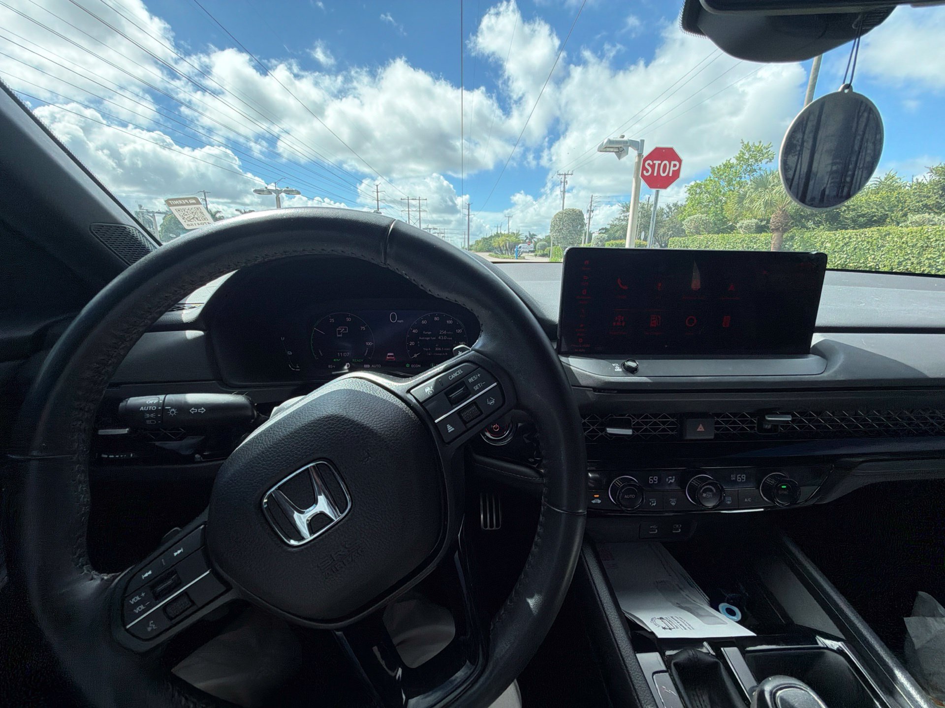 Used 2024 Honda Accord Sport image 27