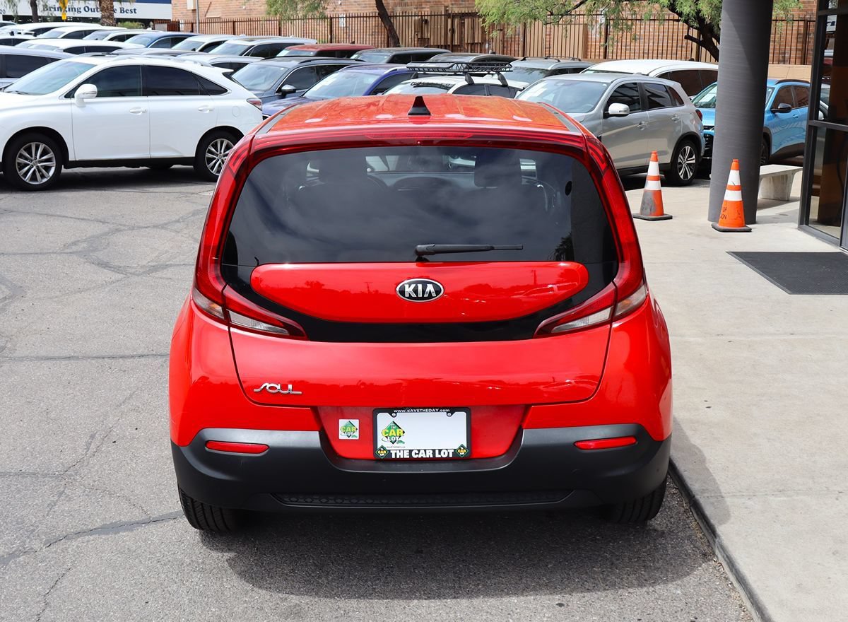 Used 2020 Kia Soul LX FWD image 10