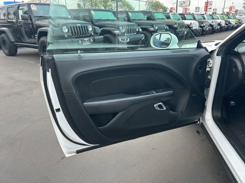 Used 2020 Dodge Challenger R/T Scat Pack image 28