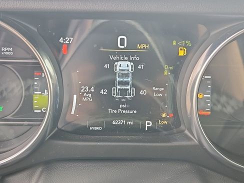 Used 2023 Jeep Wrangler Unlimited Sahara w/ Cold Weather Group image 12