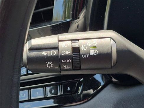 Used 2023 Lexus RX 350 w/ Cold Area Package AWD/4WD image 7