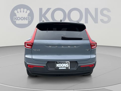 Used 2021 Volvo XC40 T5 R-Design AWD/4WD image 11
