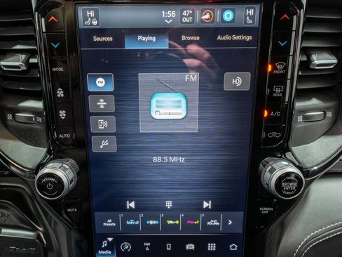 Used 2024 RAM 3500 Limited image 23