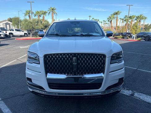 Used 2023 Lincoln Navigator Black Label AWD/4WD image 2