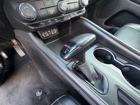 Used 2024 Dodge Durango GT AWD/4WD image 23