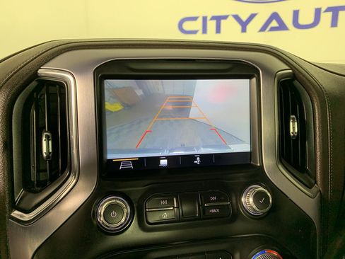 Used 2019 GMC Sierra 1500 SLT image 26