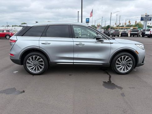 Used 2023 Lincoln Corsair Reserve w/ Equipment Group 201A AWD/4WD image 9