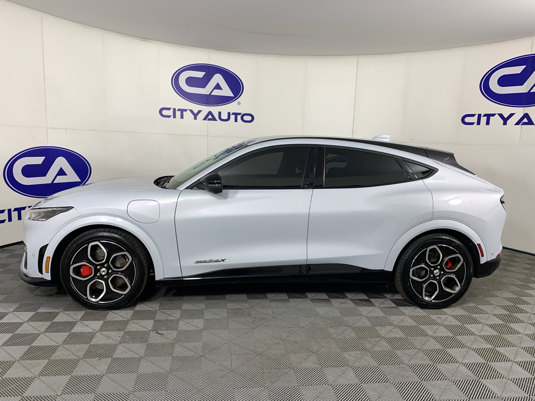 Used 2021 Ford Mustang Mach-E GT AWD/4WD image 6