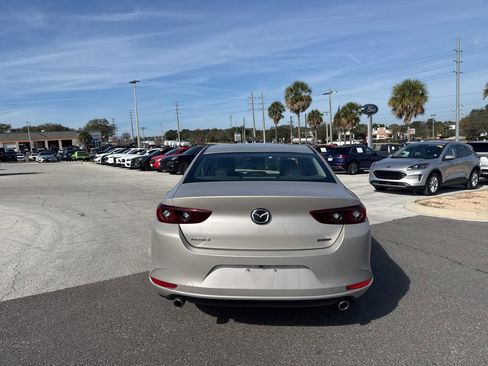 Used 2024 MAZDA MAZDA3 s image 3